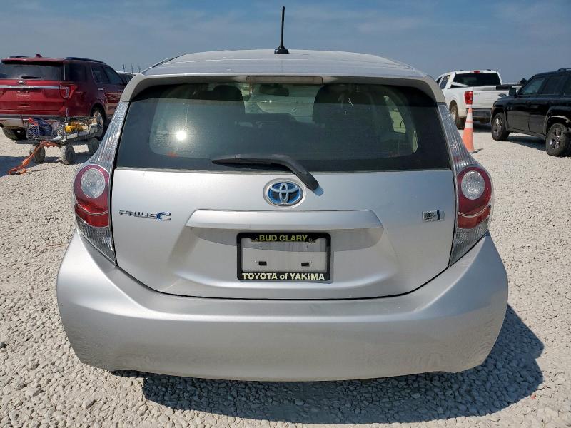 Photo 6 from auction – 2013 TOYOTA PRIUS C with VIN JTDKDTB36D1037706