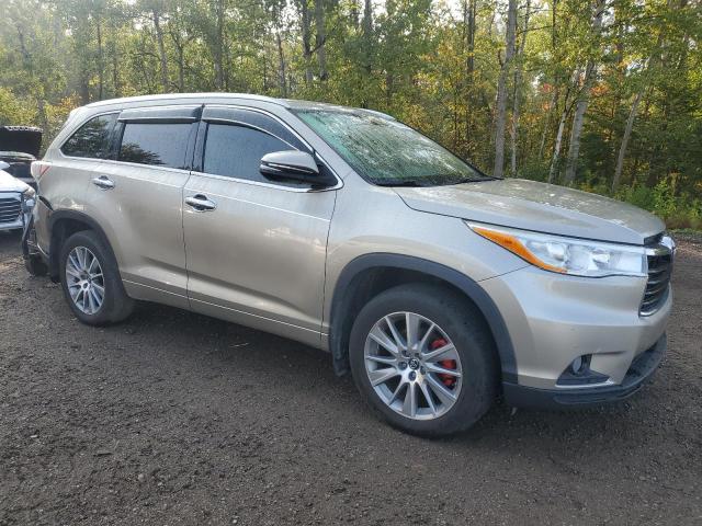 Photo 4 from auction – 2016 TOYOTA HIGHLANDER with VIN 5TDJKRFH5GS293885
