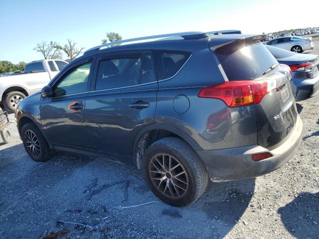 Photo 2 from auction – 2015 TOYOTA RAV4 LE with VIN JTMZFREV0FD077757