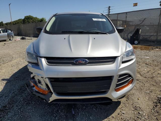 Photo 5 from auction – 2016 FORD ESCAPE S with VIN 1FMCU0F72GUC80296