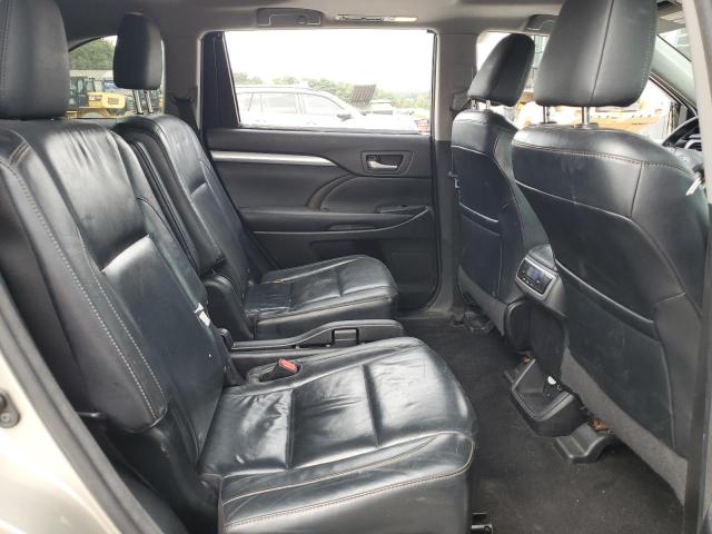 Photo 11 from auction – 2016 TOYOTA HIGHLANDER XLE with VIN 5TDJKRFH8GS230974