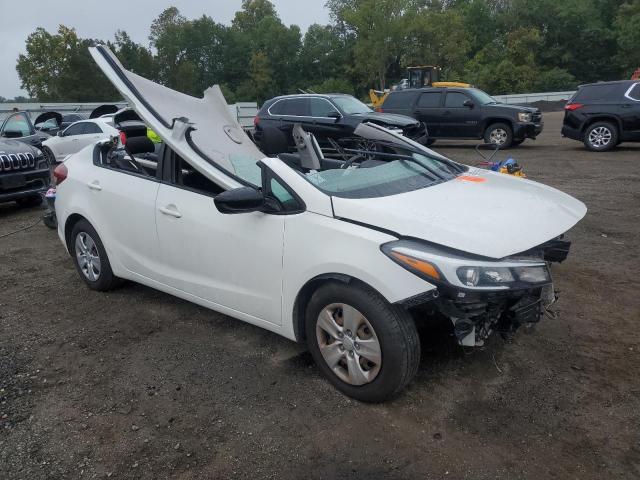 Photo 4 from auction – 2017 KIA FORTE LX with VIN 3KPFK4A79HE097788