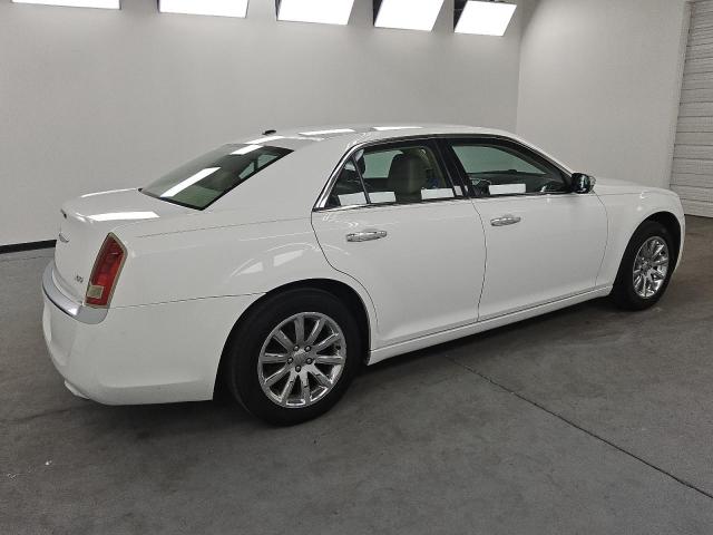 Photo 3 from auction – 2011 CHRYSLER 300 LIMITED with VIN 2C3CA5CG3BH584400
