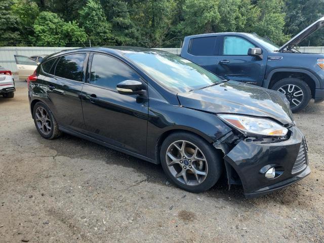 Foto 4 de la subasta – 2014 FORD FOCUS SE con VIN 1FADP3K2XEL419918