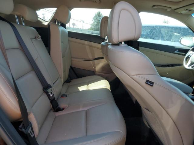Photo 11 from auction – 2017 HYUNDAI TUCSON LIM with VIN KM8J3CA28HU280165