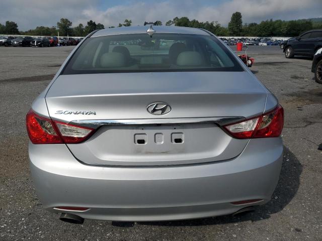 Photo 6 from auction – 2012 HYUNDAI SONATA SE with VIN 5NPEC4AC5CH364855