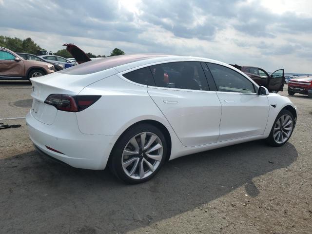 Photo 3 from auction – 2018 TESLA MODEL 3 with VIN 5YJ3E1EA8JF032994