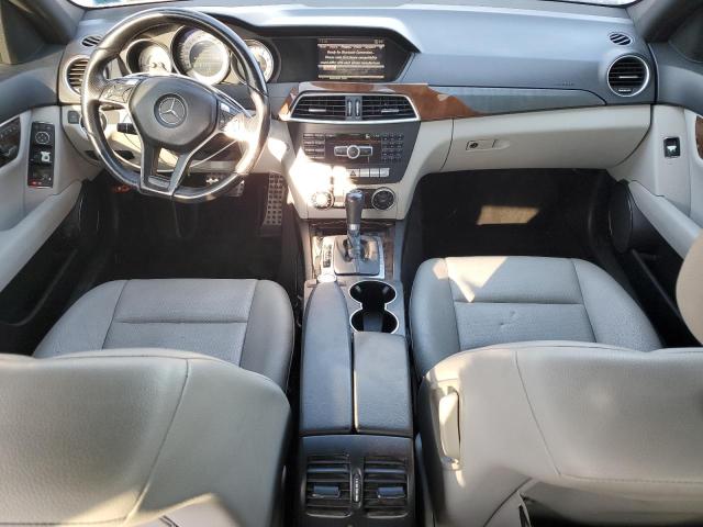 Foto 8 de la subasta – 2013 MERZ C 250 con VIN WDDGF4HB3DA862791