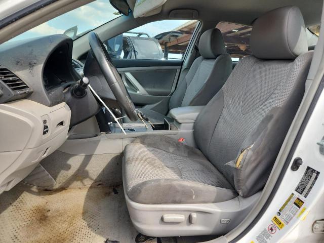 Photo 7 from auction – 2011 TOYOTA CAMRY with VIN 4T1BF3EK4BU751564