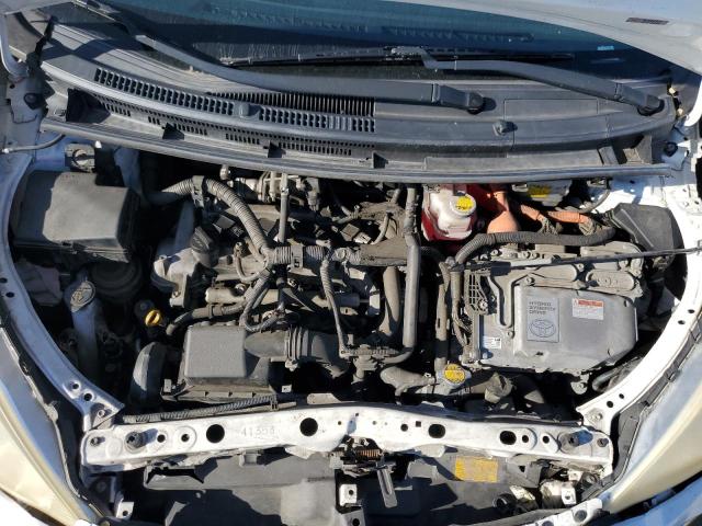 Photo 11 from auction – 2012 TOYOTA PRIUS C with VIN JTDKDTB31C1005907
