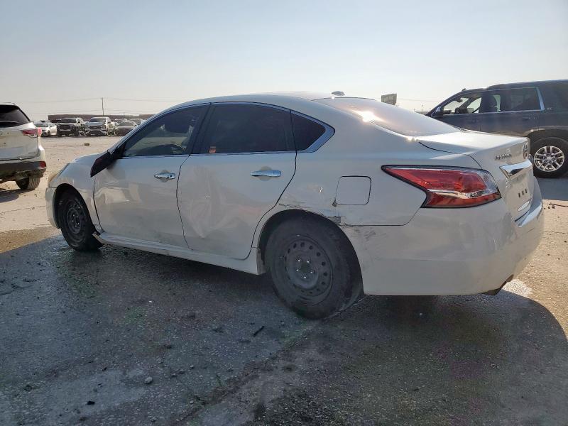 Photo 2 from auction – 2015 NISSAN ALTIMA 2.5 with VIN 1N4AL3AP2FN330829