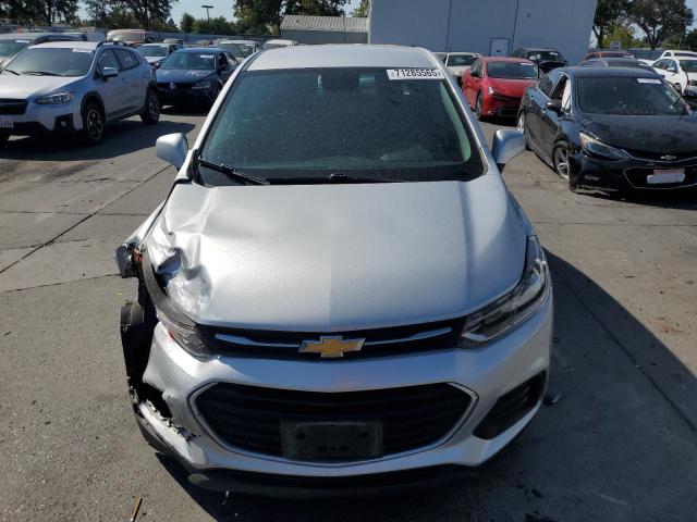Photo 5 from auction – 2017 CHEVROLET TRAX LS with VIN 3GNCJNSB2HL287708