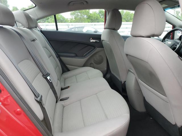 Photo 10 from auction – 2015 KIA FORTE LX with VIN KNAFX4A63F5326576