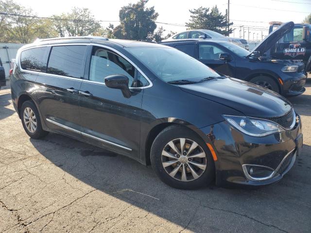 Photo 4 from auction – 2018 CHRYSLER PACIFICA T with VIN 2C4RC1EG5JR317399