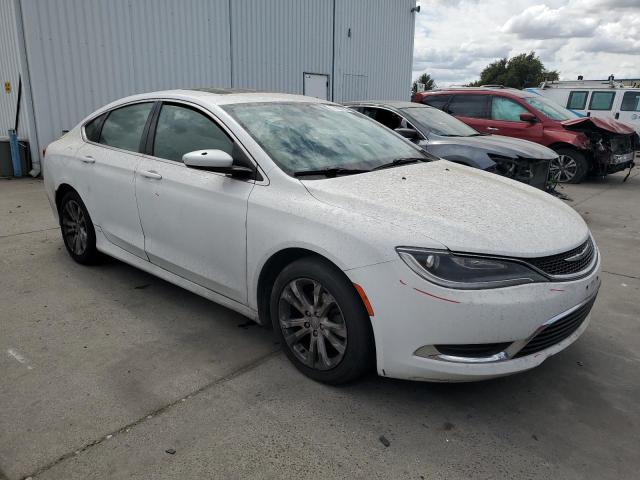 Photo 4 from auction – 2015 CHRYSLER 200 LIMITED with VIN 1C3CCCABXFN633174