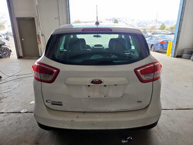 Photo 6 from auction – 2017 FORD C-MAX SE with VIN 1FADP5EU8HL115080