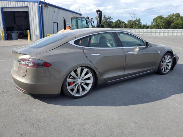 Photo 3 from auction – 2015 TESLA MODEL S P8 with VIN 5YJSA1H49FF082520