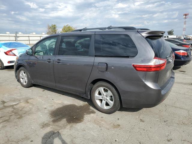 Photo 2 from auction – 2015 TOYOTA SIENNA LE with VIN 5TDKK3DC5FS607462