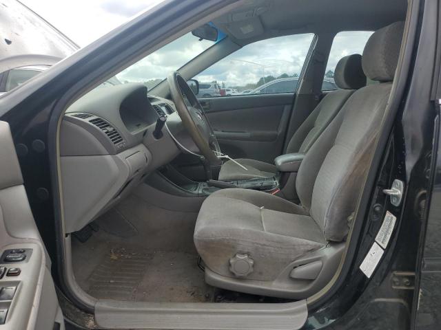 Photo 7 from auction – 2002 TOYOTA CAMRY LE with VIN JTDBE32K320071044