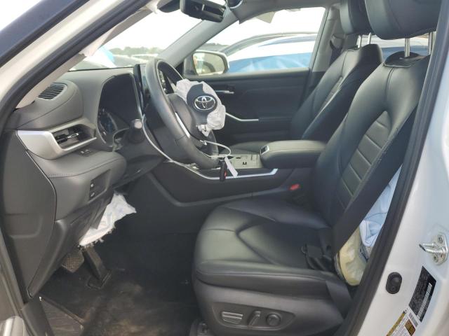 Photo 7 from auction – 2022 TOYOTA HIGHLANDER with VIN 5TDGBRCH0NS557851