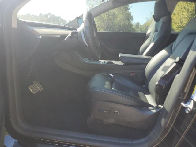 Photo 7 from auction – 2022 TESLA MODEL Y with VIN 7SAYGDEF0NF443344