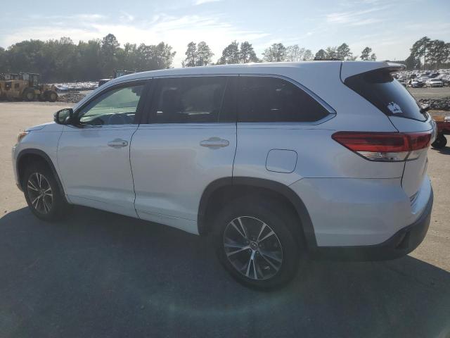 Photo 2 from auction – 2018 TOYOTA HIGHLANDER with VIN 5TDZZRFH8JS245660