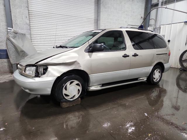 Photo 1 from auction – 2000 TOYOTA SIENNA LE with VIN 4T3ZF13C8YU310101