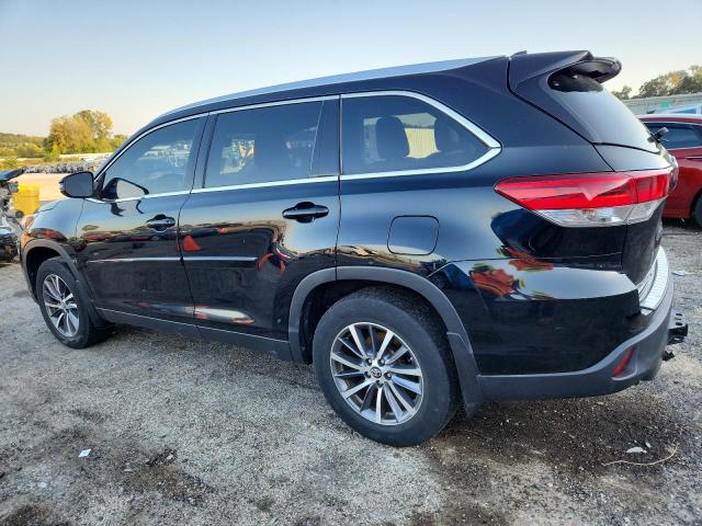 Photo 2 from auction – 2019 TOYOTA HIGHLANDER with VIN 5TDJZRFH7KS566359
