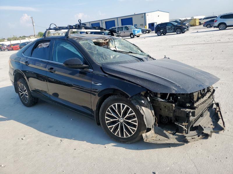 Photo 4 from auction – 2019 VOLKSWAGEN JETTA SEL with VIN 3VWEB7BU0KM157159