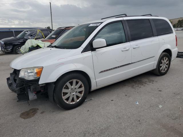 CHRYSLER TOWN & COU 2015 with VIN 2C4RC1BGXFR602045 - Photo from auction