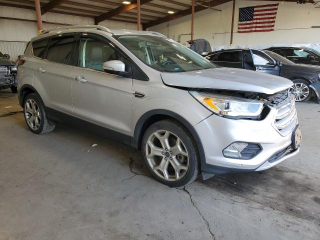 Photo 4 from auction – 2018 FORD ESCAPE TIT with VIN 1FMCU9J95JUA15800