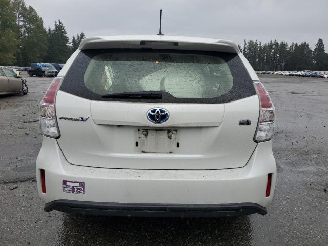 Photo 6 from auction – 2015 TOYOTA PRIUS V with VIN JTDZN3EU7FJ027222