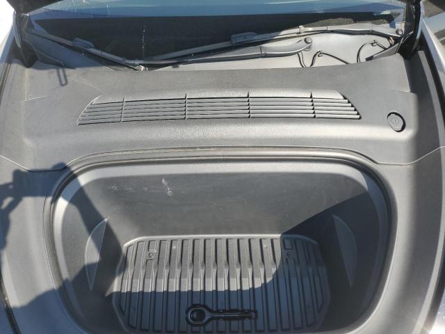 Photo 12 from auction – 2022 TESLA MODEL Y with VIN 7SAYGDEE7NF523960
