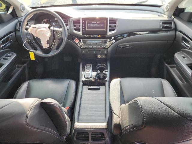 Photo 8 from auction – 2018 HONDA PILOT TOUR with VIN 5FNYF5H92JB013871