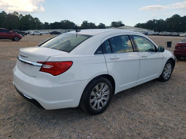 Photo 3 from auction – 2014 CHRYSLER 200 LX with VIN 1C3CCBAG0EN149955
