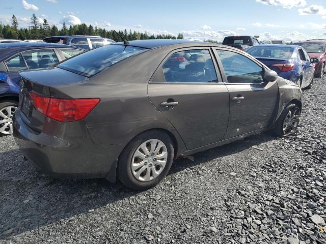 Photo 3 from auction – 2010 KIA FORTE LX with VIN KNAFT4A21A5141198