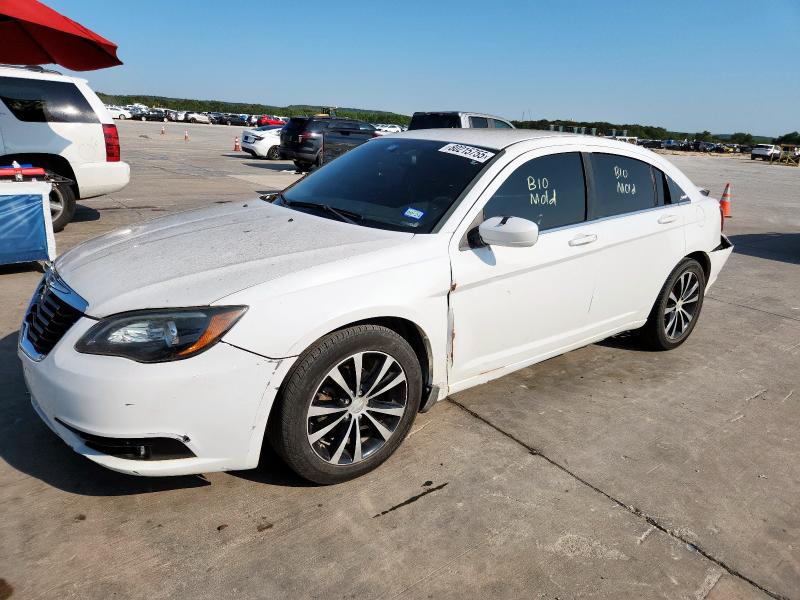 CHRYSLER 200 TOURIN 2013 z numerem VIN 1C3CCBBB8DN614838 - Zdjęcie z aukcji