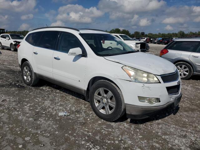 Photo 4 from auction – 2010 CHEVROLET TRAVERSE with VIN 1GNLRGED8AS109388