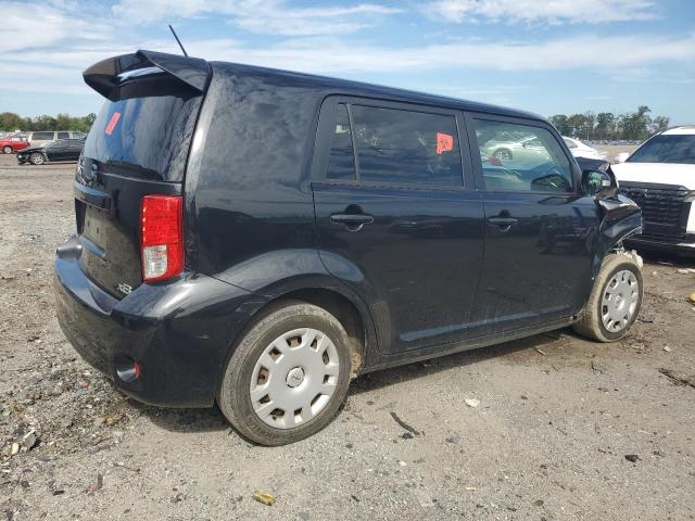 Photo 3 from auction – 2011 TOYOTA SCION XB with VIN JTLZE4FE6B1129073