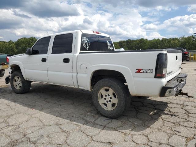 Photo 2 from auction – 2004 CHEVROLET SILVERADO with VIN 2GCEK13T841311696