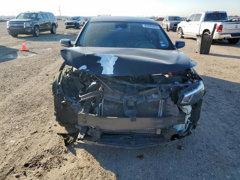 Photo 5 from auction – 2017 CHEVROLET MALIBU LT with VIN 1G1ZE5ST0HF138233