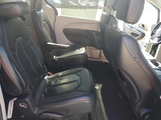 Photo 11 from auction – 2019 CHRYSLER PACIFICA TOURING L with VIN 2C4RC1BG5KR625761
