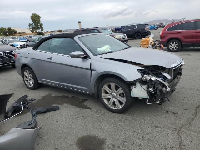Photo 4 from auction – 2014 CHRYSLER 200 TOURING with VIN 1C3BCBEBXEN132414