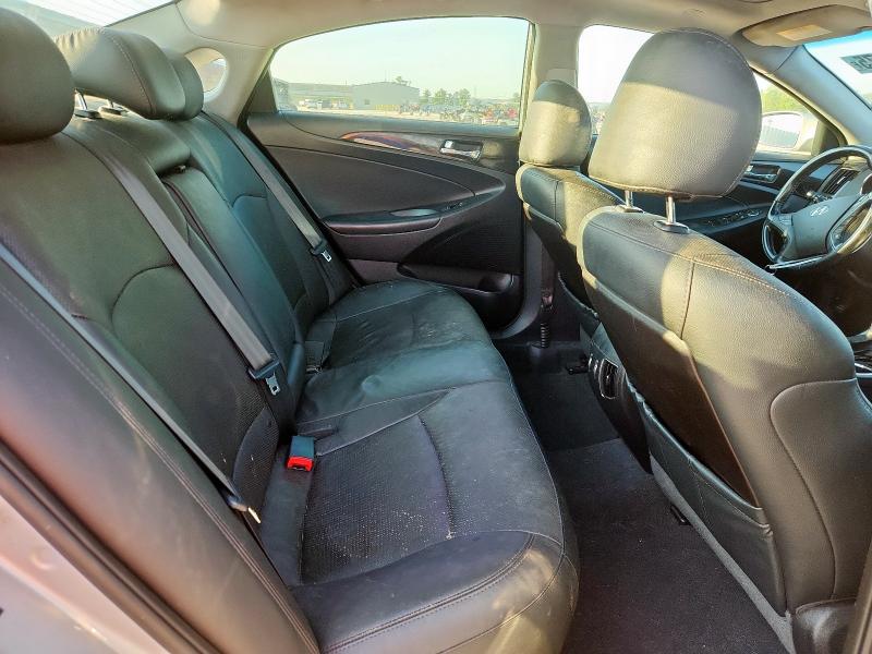 Photo 10 from auction – 2014 HYUNDAI SONATA SE with VIN 5NPEC4AC7EH816422