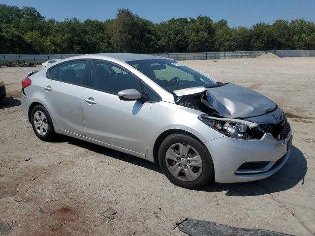 Photo 4 from auction – 2016 KIA FORTE LX with VIN KNAFK4A6XG5563176
