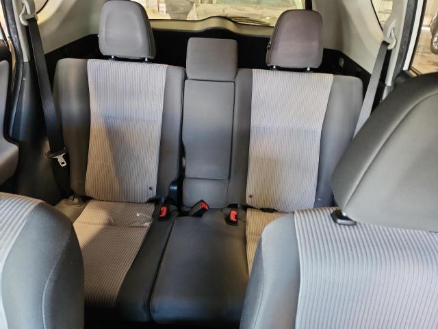 Photo 10 from auction – 2015 TOYOTA RAV4 LE with VIN JTMBFREV3FJ050653