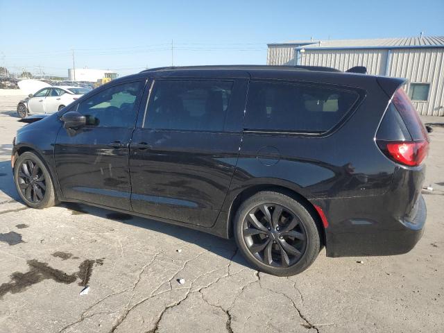 Photo 2 from auction – 2019 CHRYSLER PACIFICA TOURING L PLUS with VIN 2C4RC1EGXKR548574