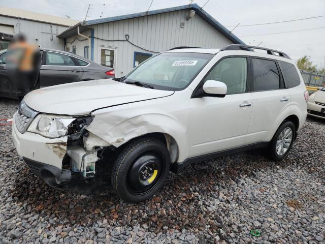 SUBARU FORESTER L 2013 with VIN JF2SHAEC3DH406986 - Photo from auction