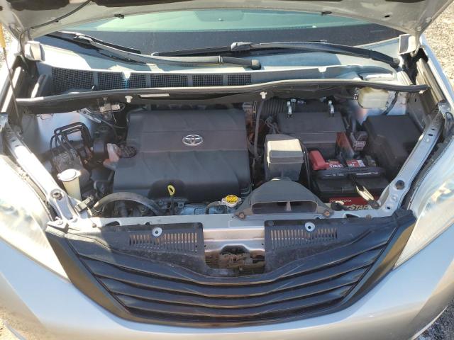 Photo 12 from auction – 2015 TOYOTA SIENNA with VIN 5TDZK3DC6FS562269