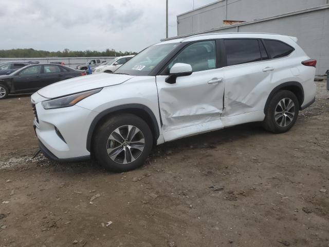 TOYOTA HIGHLANDER 2023 مع رقم تعريف المركبة 5TDKDRAH5PS036263 - صورة من المزاد